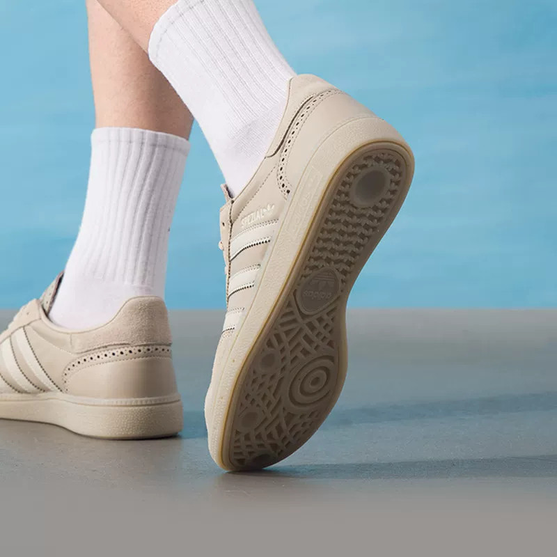 Adidas SAMBA OG W JQ8295 Retro - Adidas Shoes Samba recension och pris